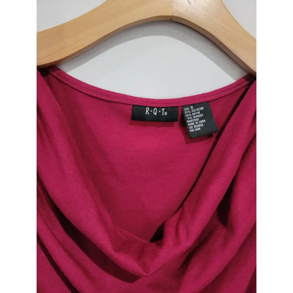 RQT Women's Plum draped neckline sleeveless blouse - small - Picture 5 of 6